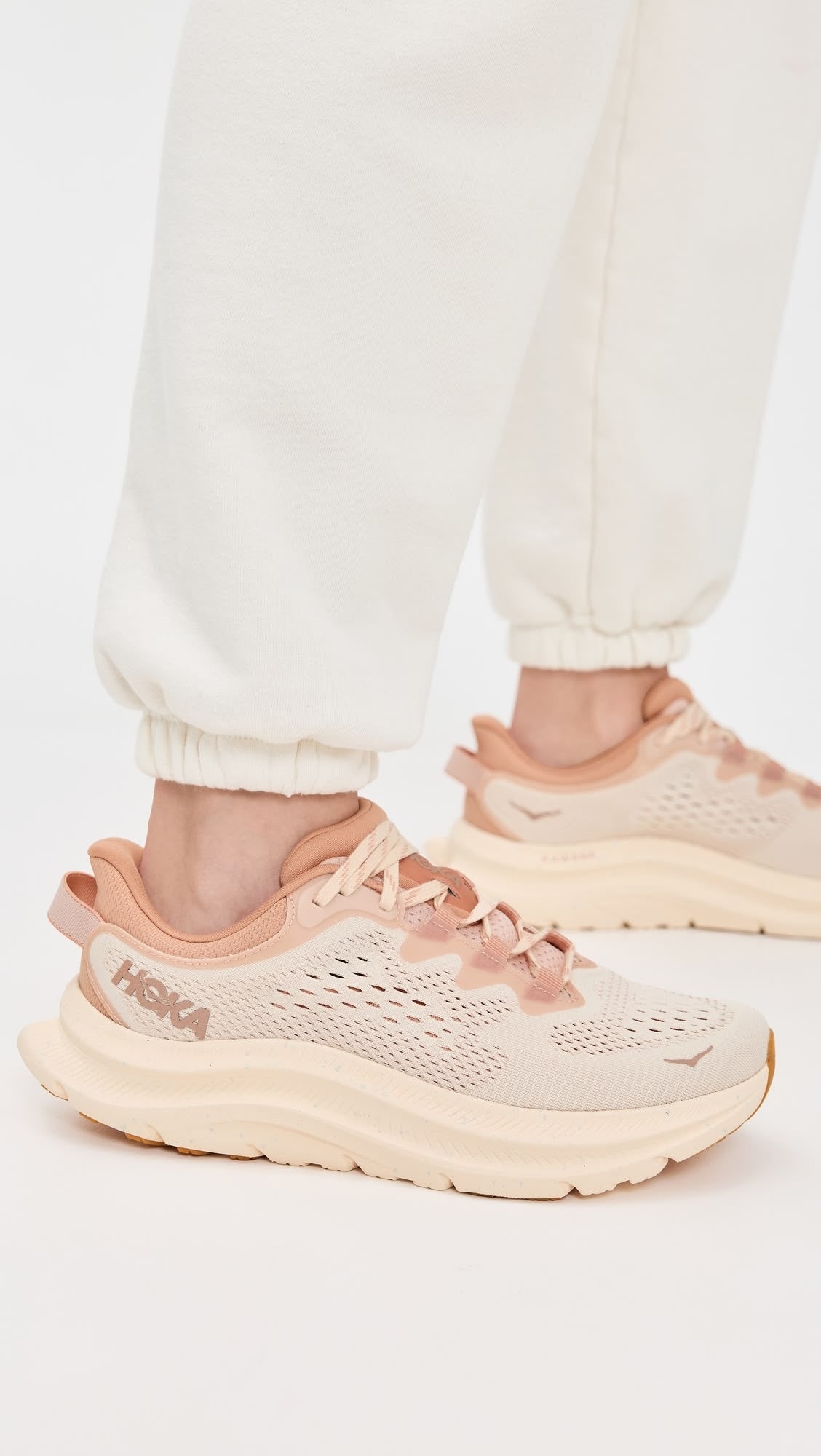 Hoka Kawana 2